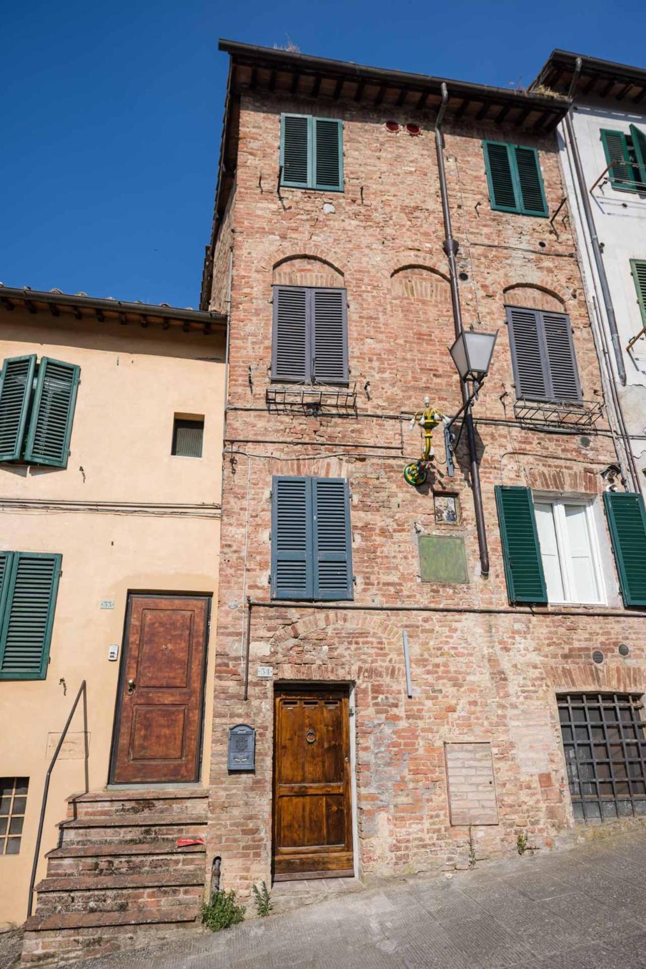 Appartamento Sui Tetti Di Ovile Siena Exterior foto
